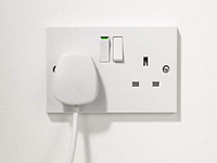 裝修百科：室內(nèi)電源插座距離地面多高比較合適呢？