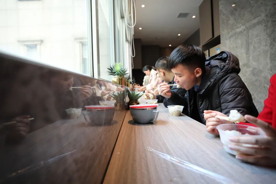 冬至丨溫暖如約而至，平安順遂！